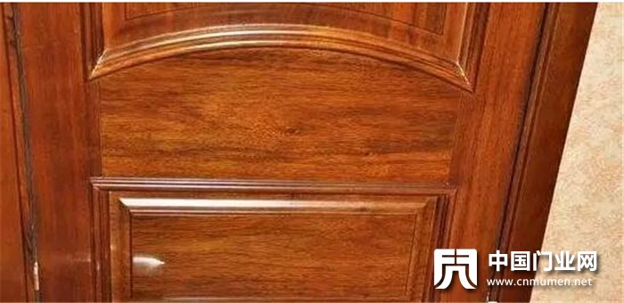 Wooden Door Maintenance Has Some Tips, and Several Matters Should Be Paid Attention to When Waxing